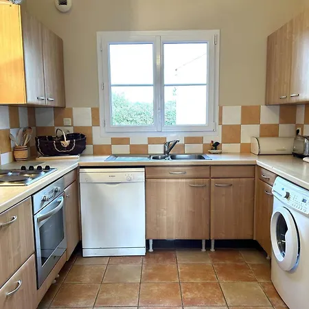 Сasa de vacaciones Maison Familiale Confortable, 4 Couchages, Pres Des Plages Et Commerces, Jardin Et Wifi Inclus - Fr-1-224-809 *