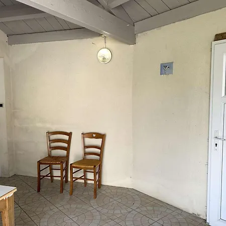 Maison Familiale Confortable, 4 Couchages, Pres Des Plages Et Commerces, Jardin Et Wifi Inclus - Fr-1-224-809